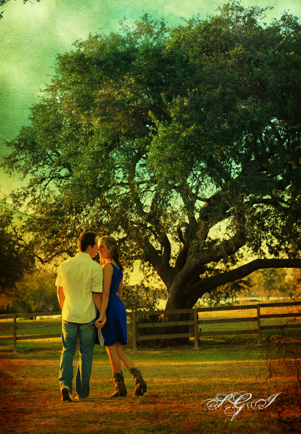 League-City-wedding-photographer League City wedding and engagement photographer